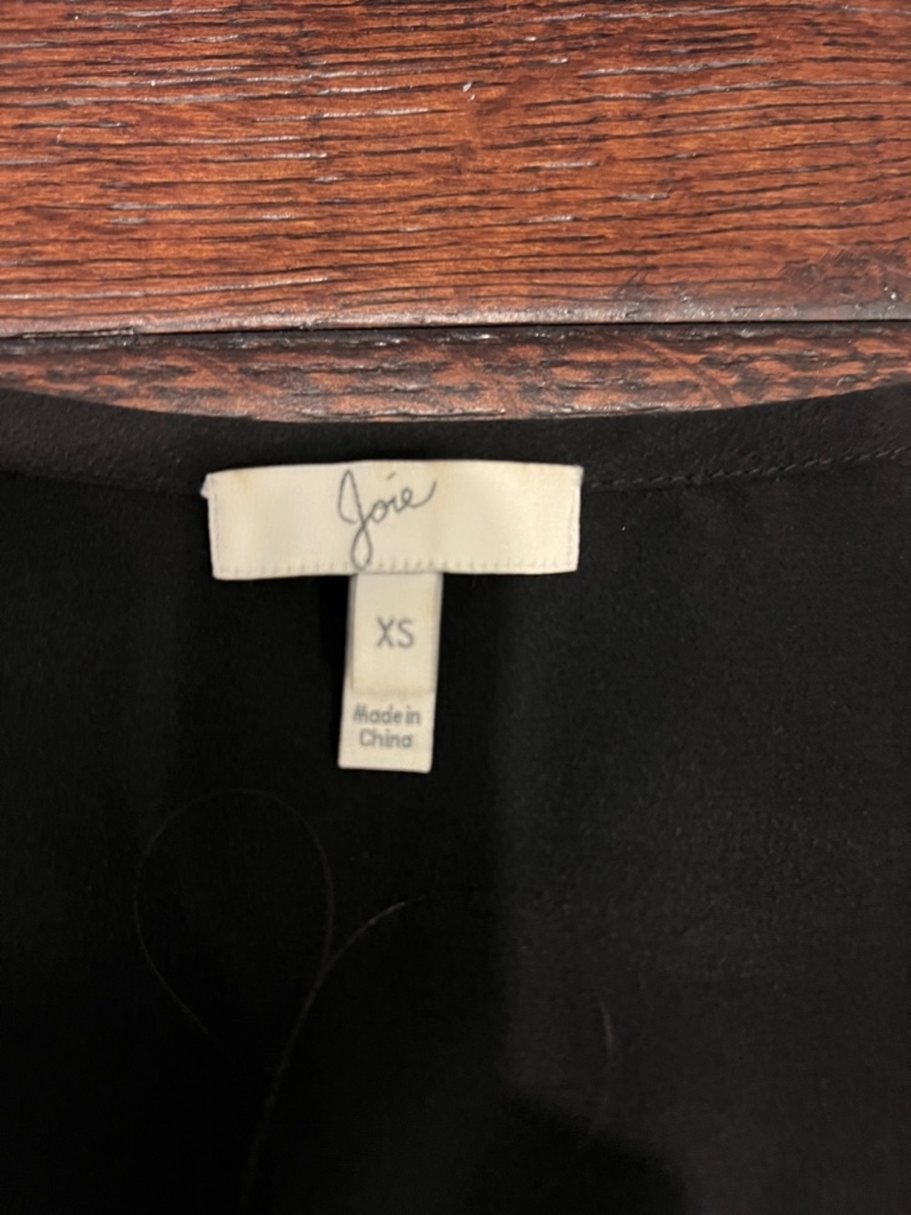 Joie silk Black Tie-Front Cap Sleeve Women's Top - Picture 2 of 2